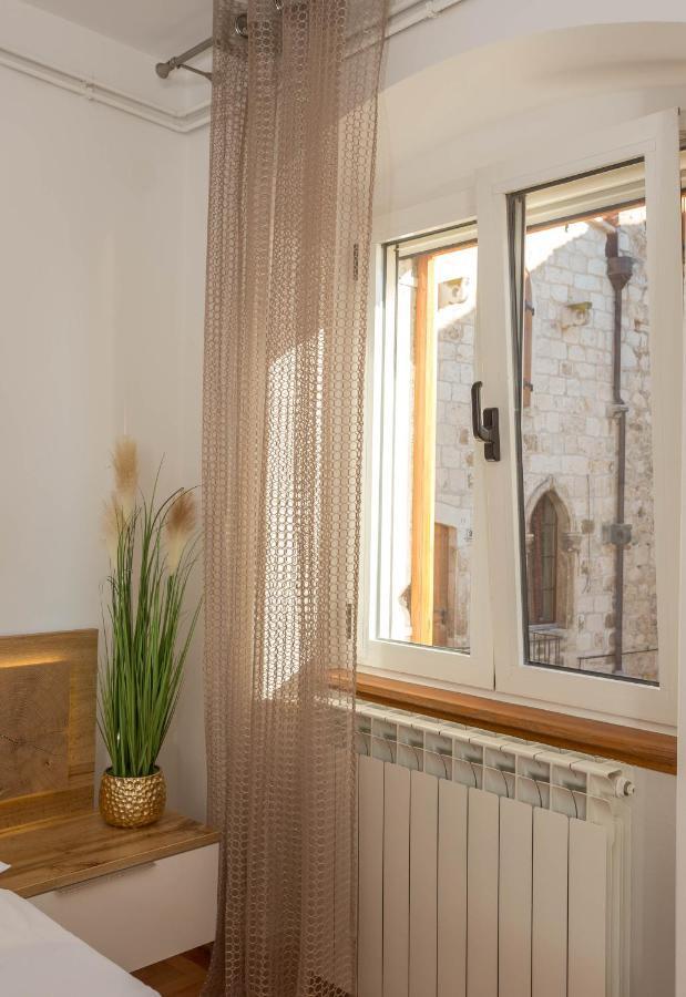 Deluxe Dreamy Room In The Center Of Hvar With Sea View Hvar Town Eksteriør billede